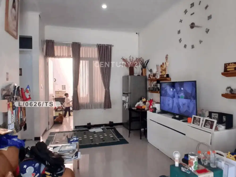 Rumah Nyaman Dan Strategis Di Cluster Sommerville TKI 5 Bandung