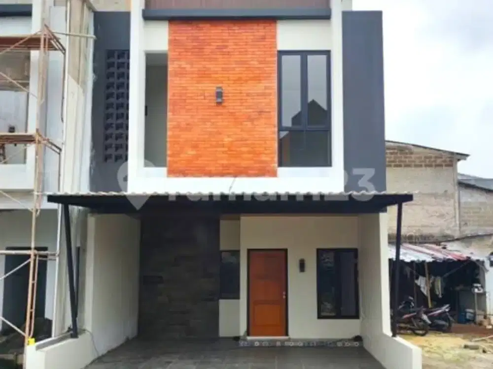 Rumah Free All Biaya Dekat Palem Kartika & Tol Bambu Apus Jaktim