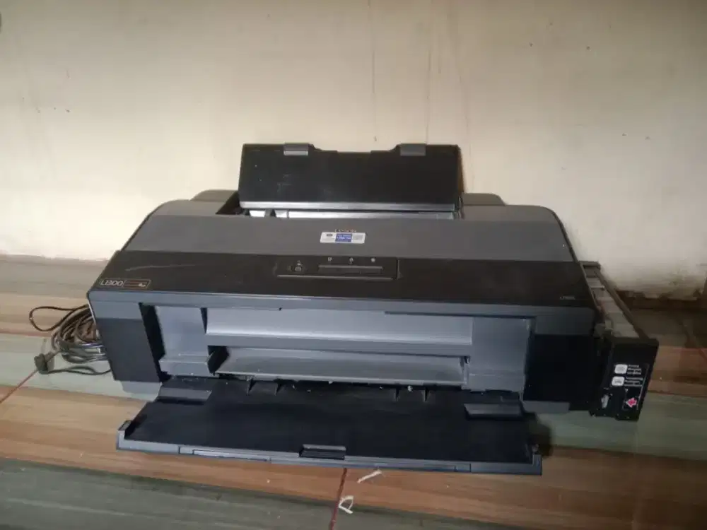 Di jual mesin printer epson L300 kertas A3 msh bagus dan mulus