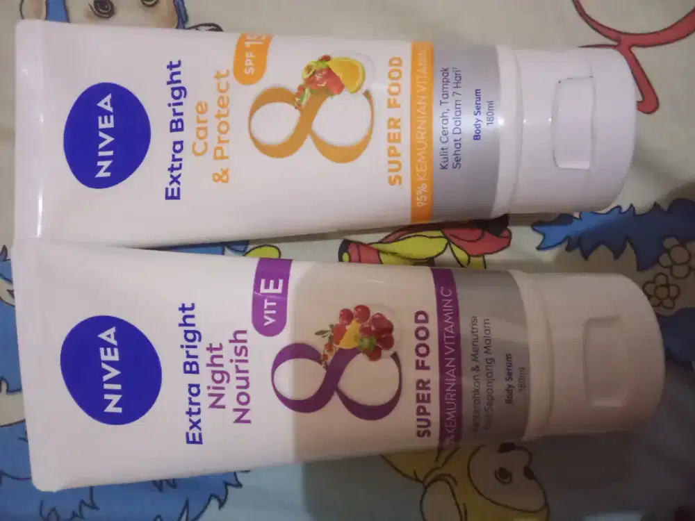 Nivea  serum 1 paket siang dan malam