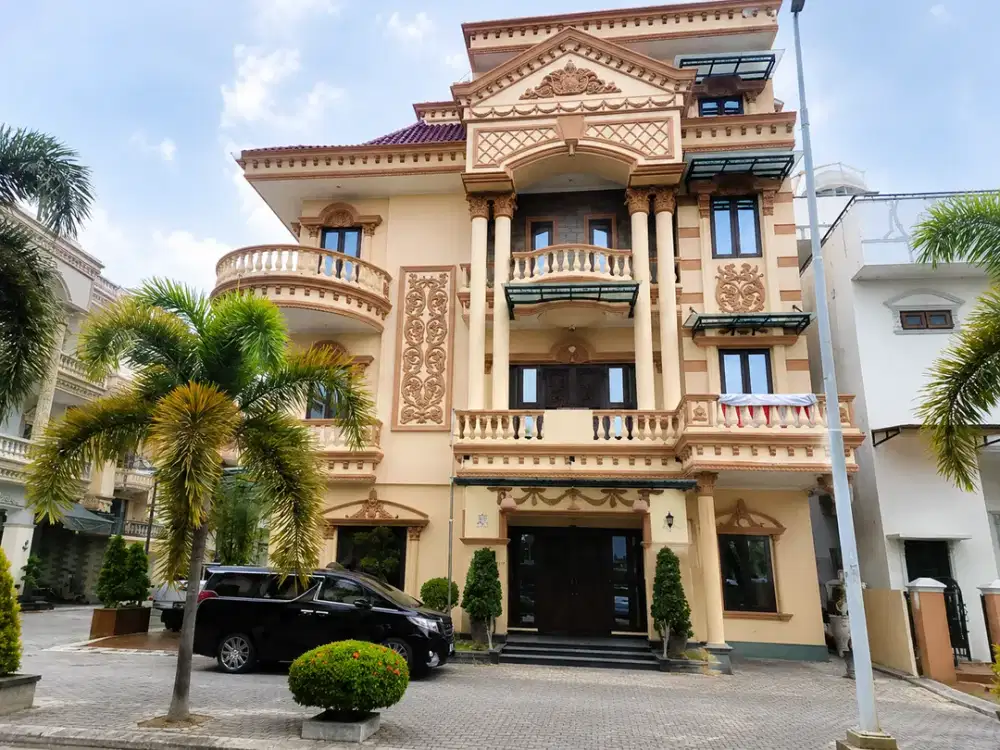 Rumah Elite Full Furnished di Taman Anggrek Medan 4 Lantai Hook
