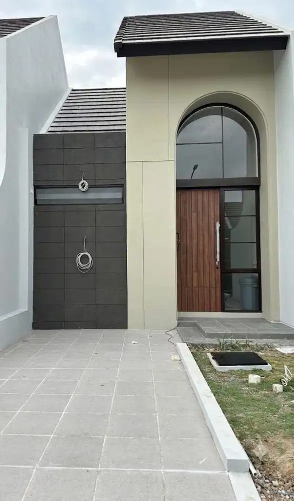 Disewakan Rumah CitraLand Kedamean