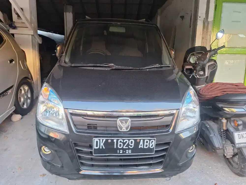 karimun wagon R 2015 matik, lok km 30 rb, asli bali, Dp 21 jt