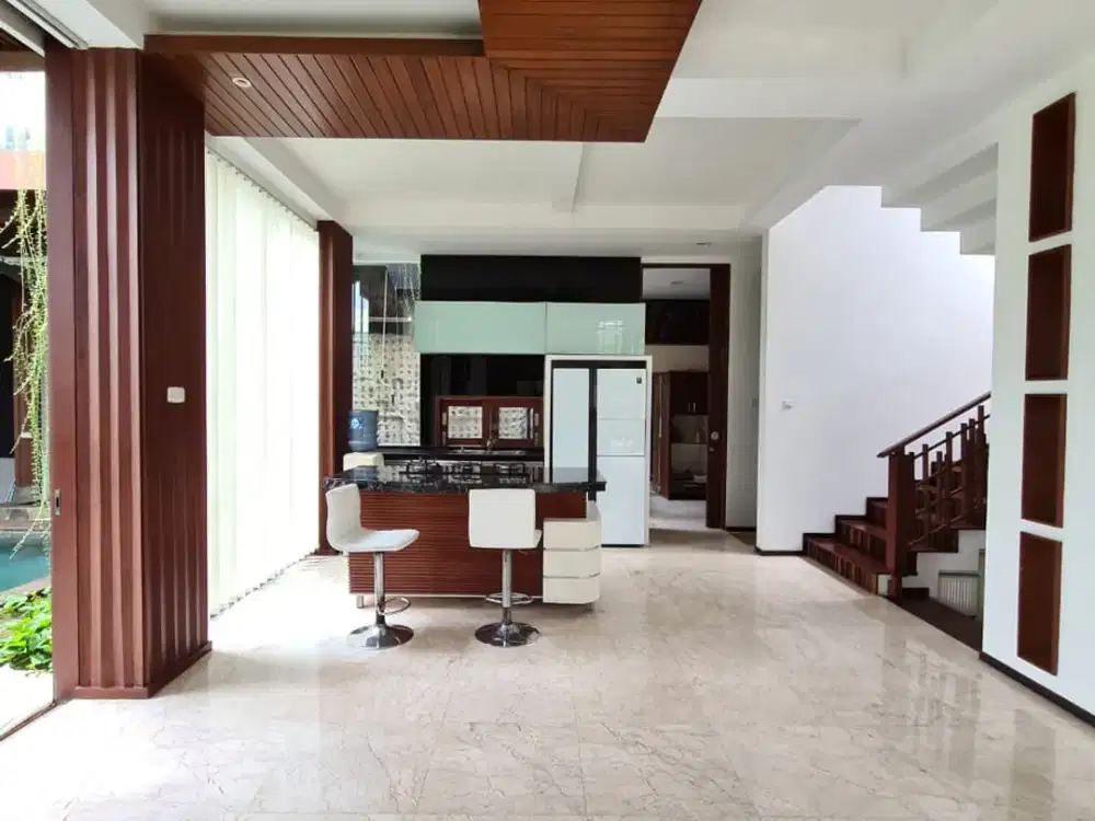 Dijual Rumah Mewah Cantik Strategis 2 Lantai Dalam Cluster Ada Swimming Pool Dekat British School di Kebayoran Bintaro Tangsel Lr-8044