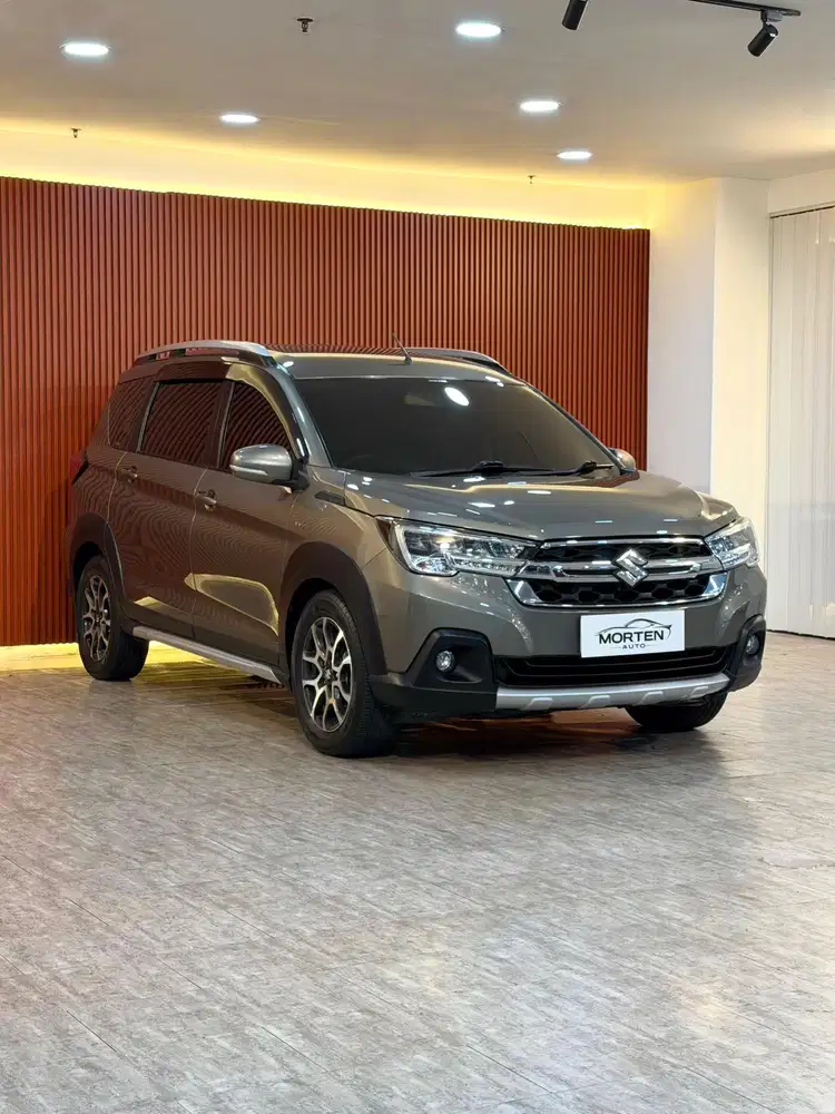 Suzuki XL7 Zeta 1.5L AT 2023 Odo 41 Ribu Record Bergaransi 2 Tahun