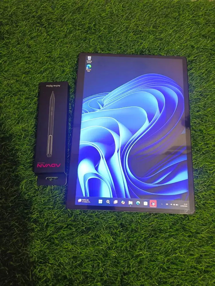 TABLET BISA JADI LAPTOP ADVAN