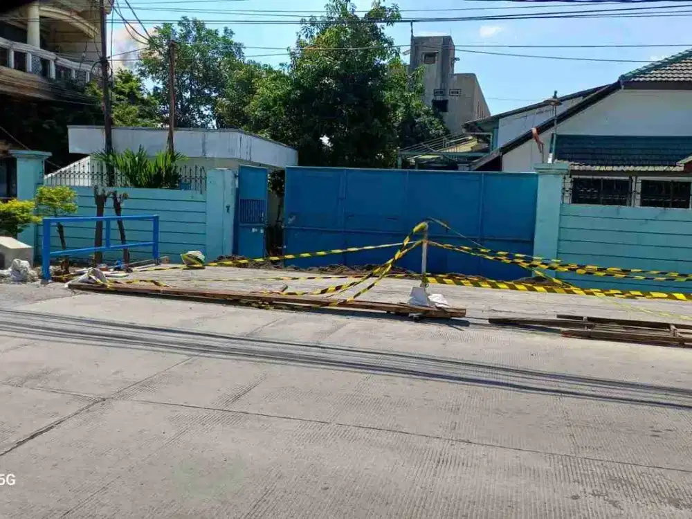 disewakan gudang siap pakai Brigjen Katamso deretan pabrik paku waru Sidoarjo dekat jalan tol
