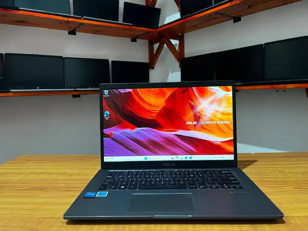 ASUS VIVOBOOK A416JAO  
Intel Core i3-1115G4 RAM 8GB SSD 256GB