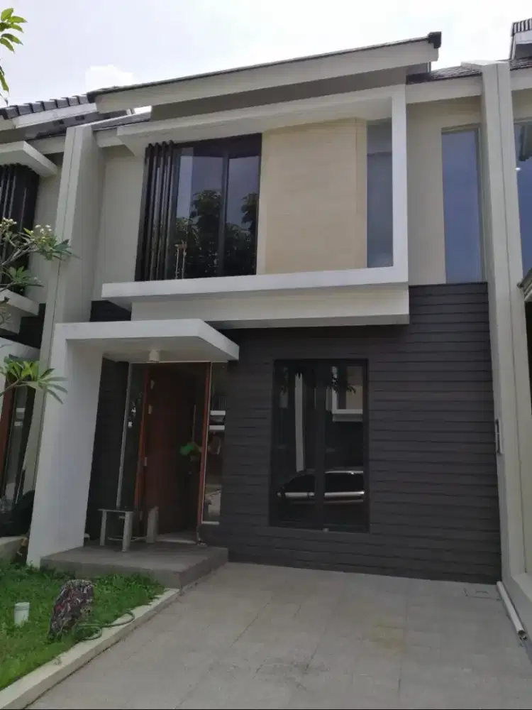 Dijual rumah baru minimalis
Northwest Lake