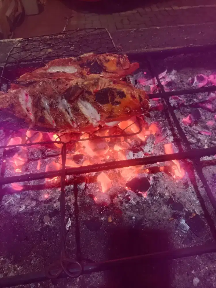 Loker ayam bakar suko