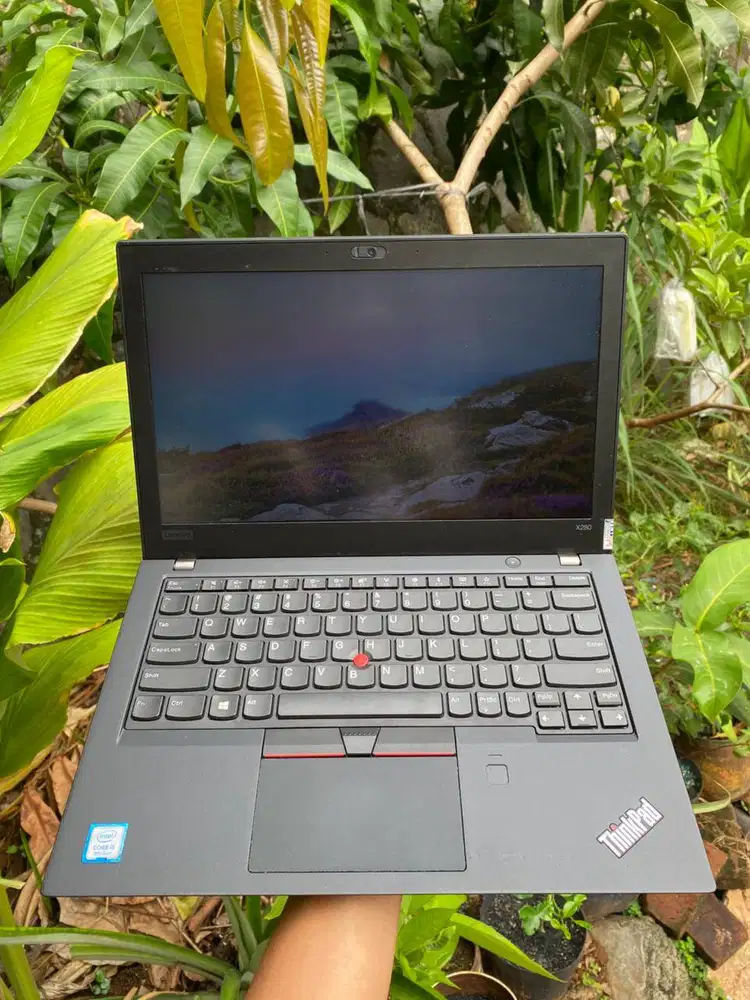 ThinkPad X280 Premium Ultrabook | USB-C | Thunderbolt | SSD 256GB
