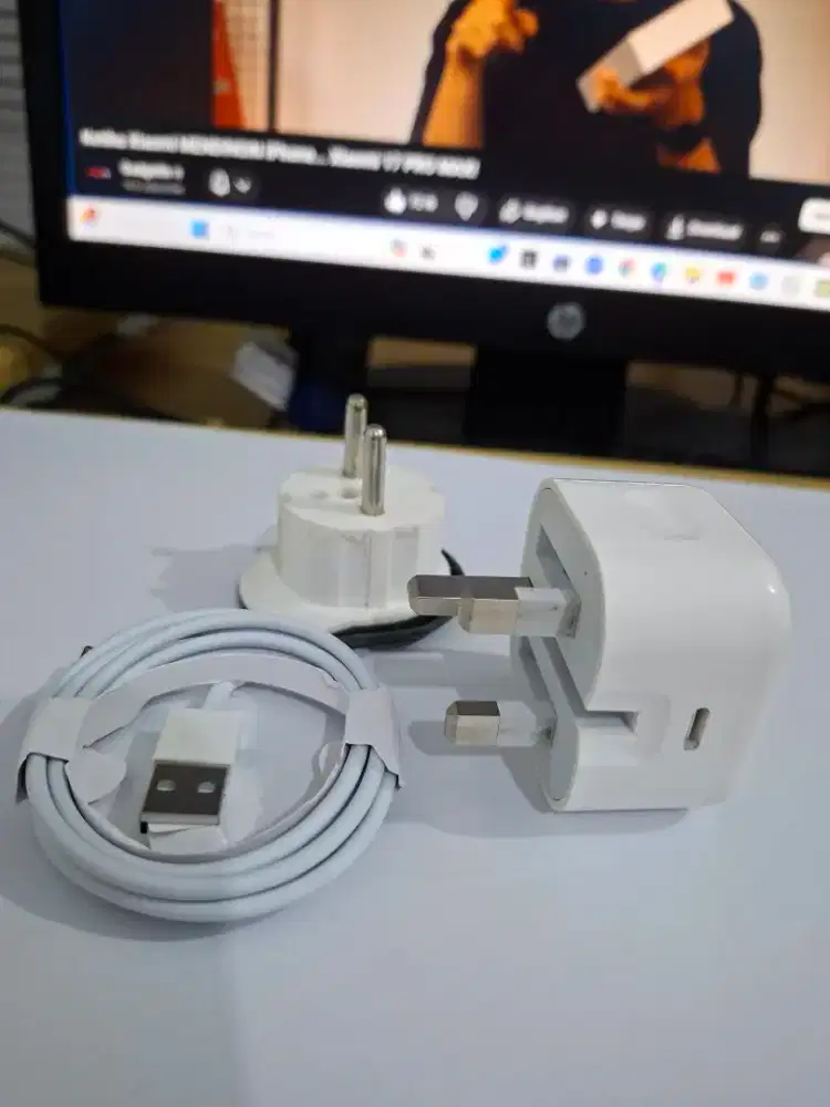 Adaptor Charger iPhone inter