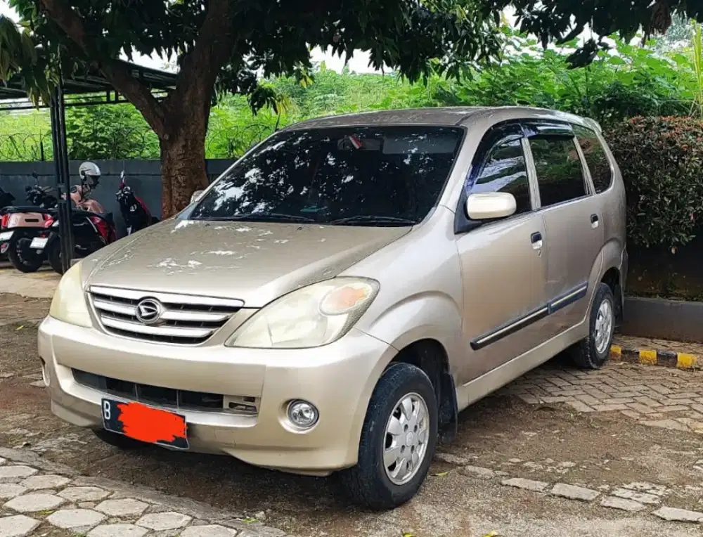 Xenia 2004 Good Condition