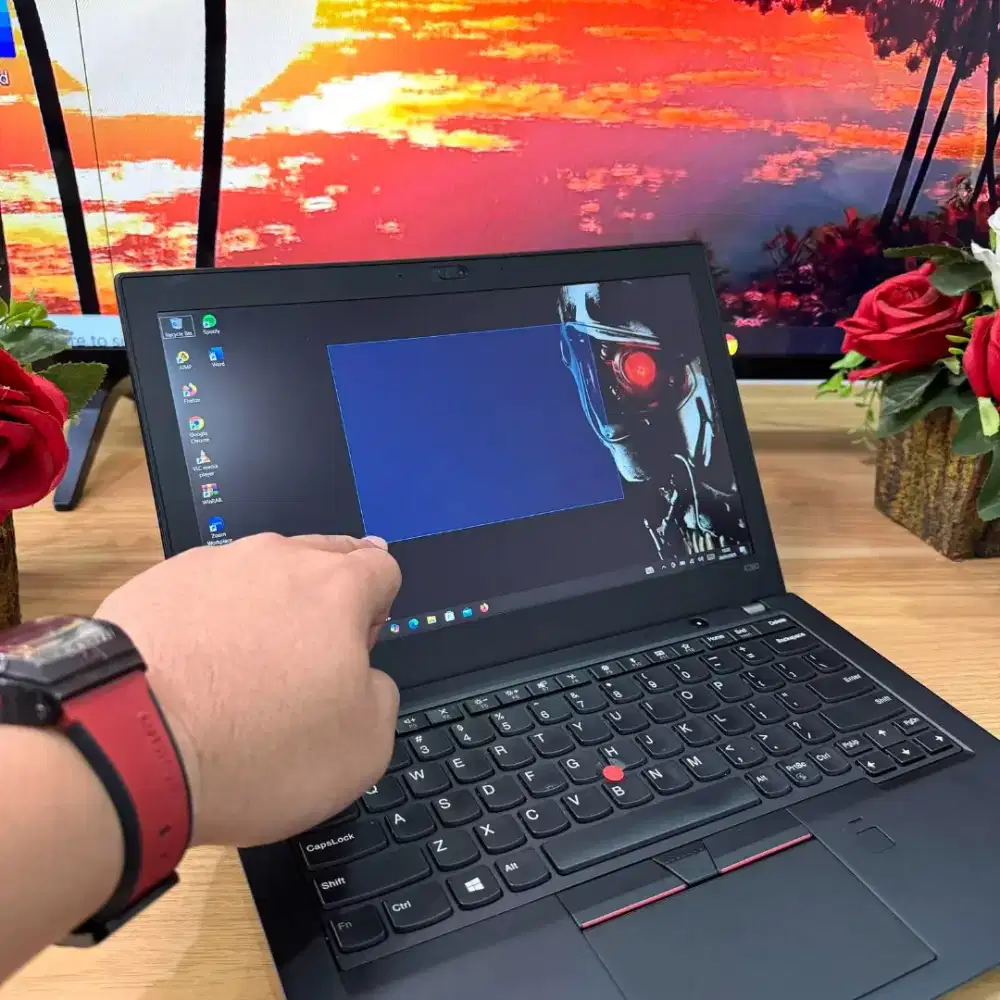 Siap Kerja, Siap Berkarya — ThinkPad X280 Touch Pilihan Tepat
