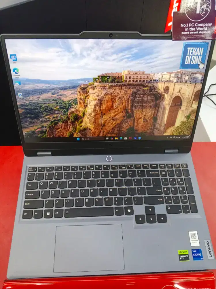LEPTOP LOQ CORE I7
