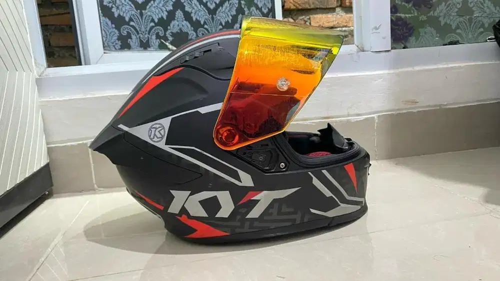 Helm Motor NEW KYT