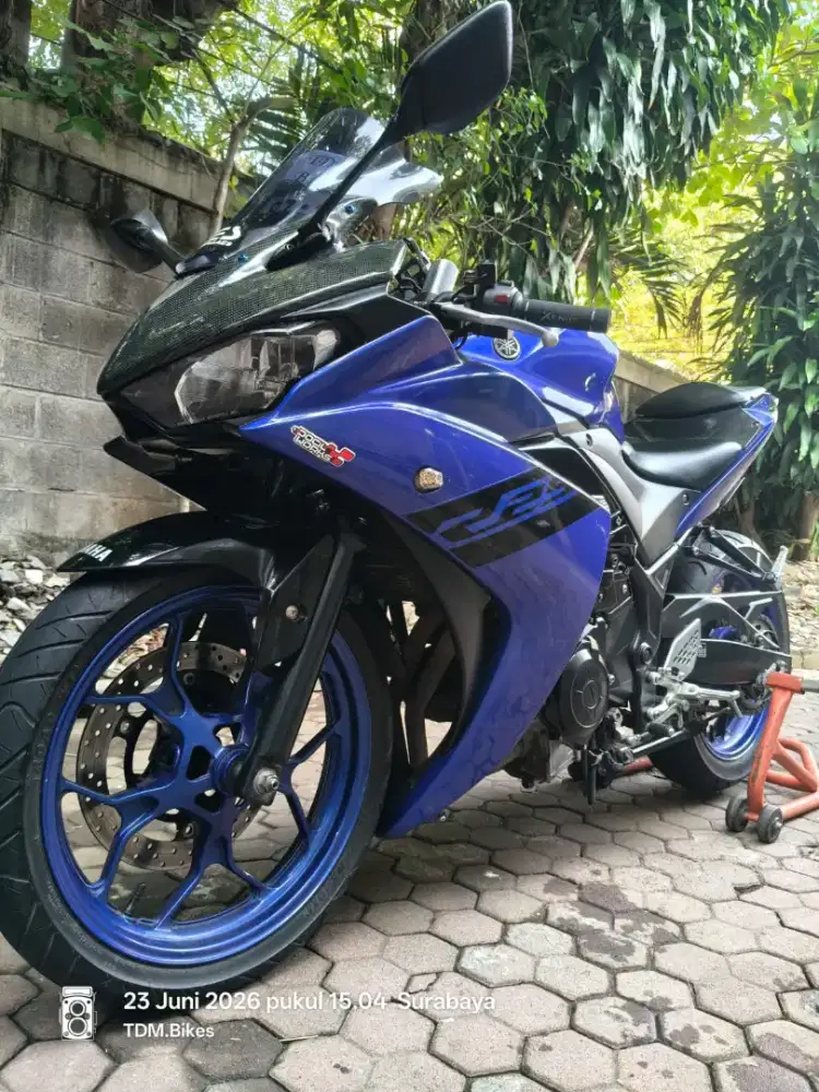 Yamaha YZF-R25 2018 Racing Blue