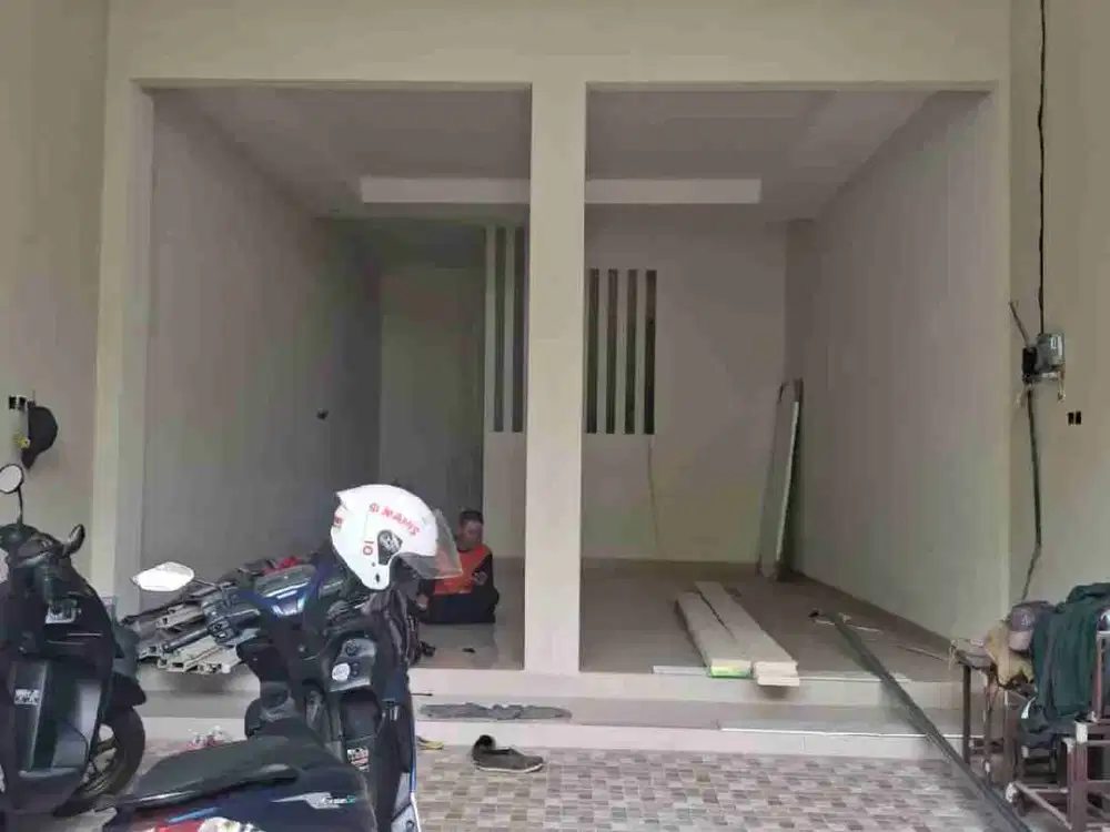 Rumah Usaha 2Lt Nol Jalan