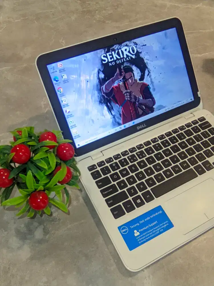 LAPTOP Dell Inspiron 3180