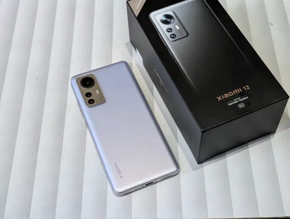 Xiaomi Mi 12 5G 8-256Gb