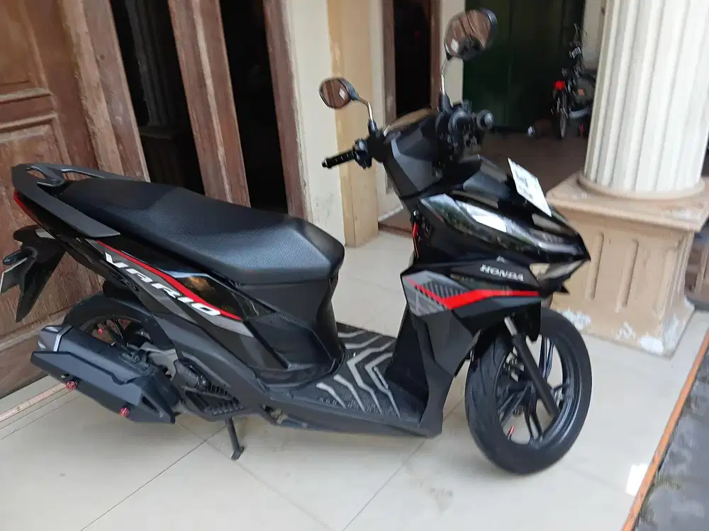 Vario 125 all new k2v hitam 2022 Gbm