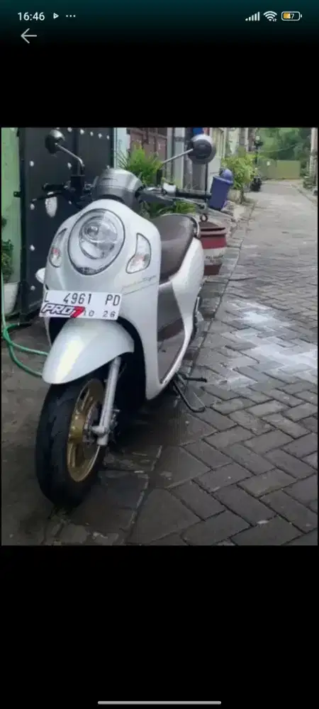 Di jual scoopy 2021