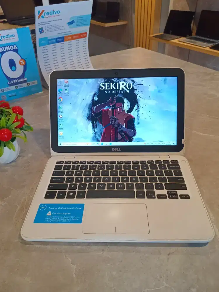 LAP TOP DELL INSPIRON 3180