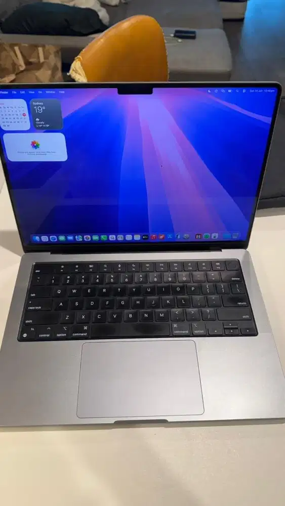 Macbook Pro 14 2021 M1 Pro 16GB RAM 1TB SSD
