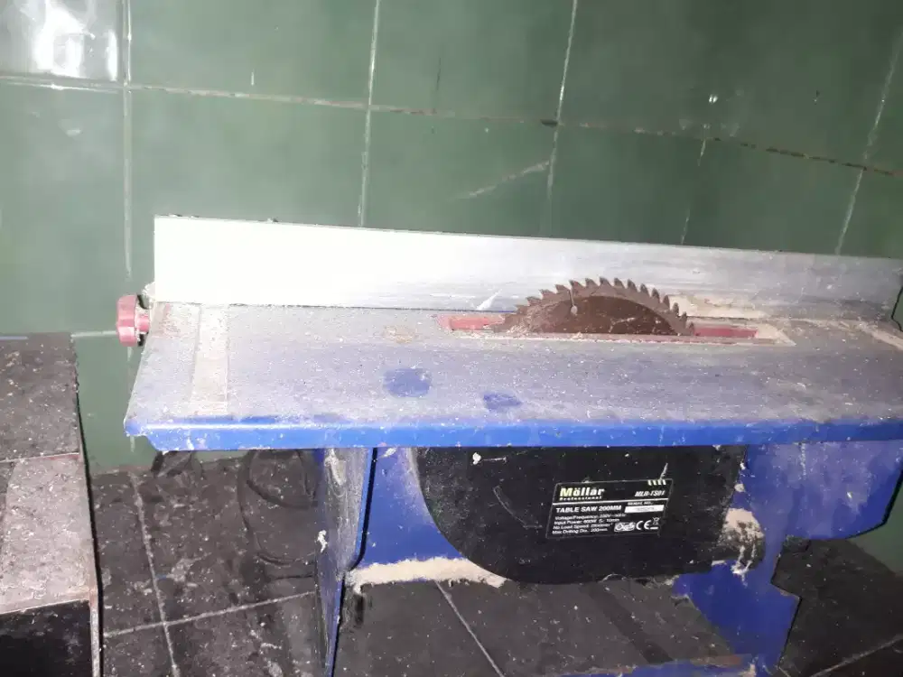 Mesin Table saw gergaji meja 8