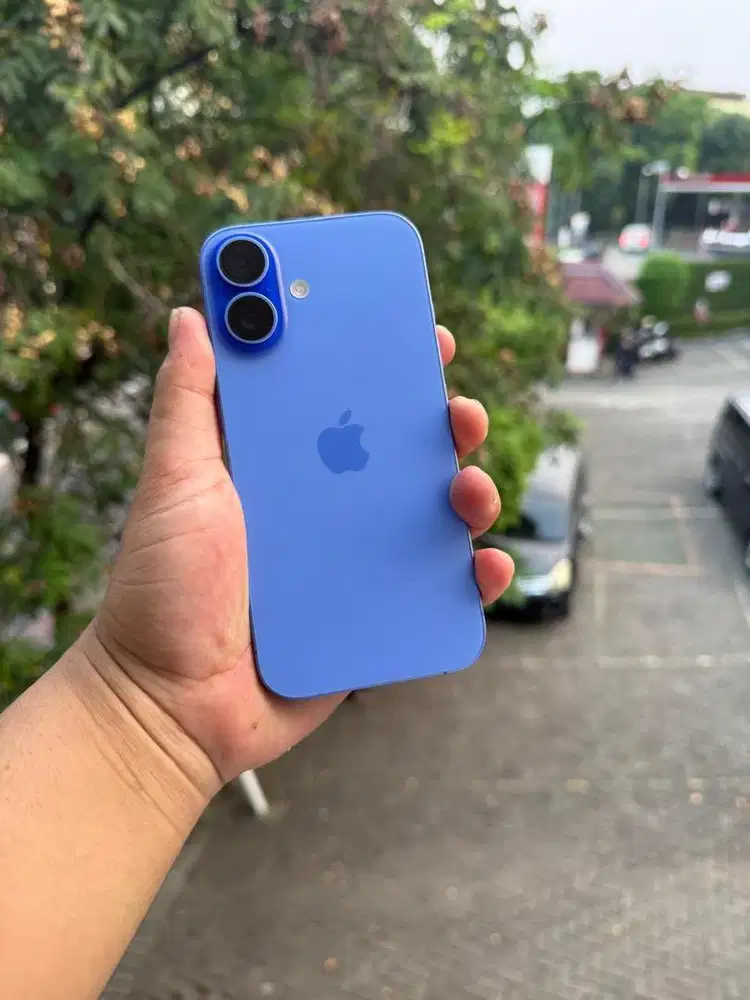 iphone 16 128 blue ibox