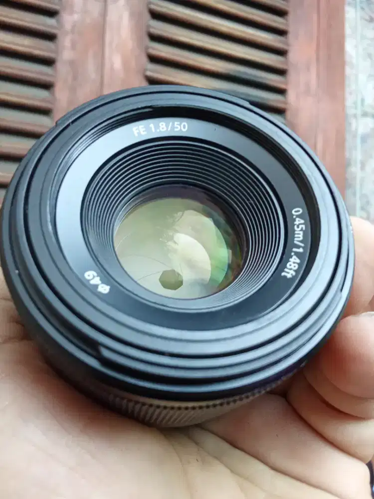 JUAL CEPAT LENSA SONY FE 50mm F1.8