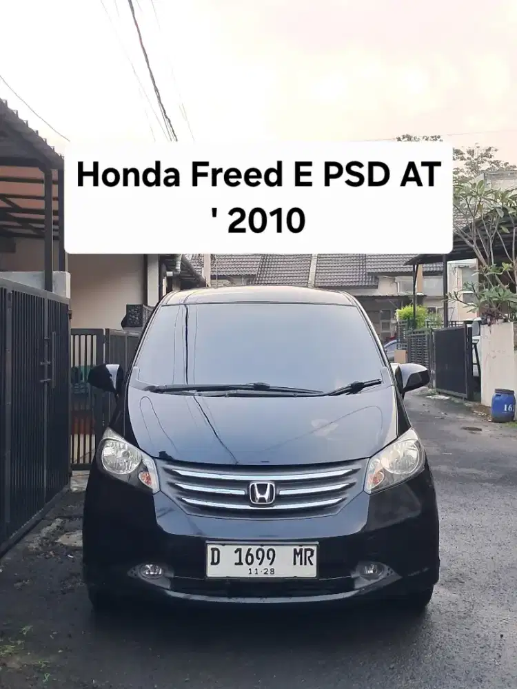 Honda Freed 2010 Bensin
