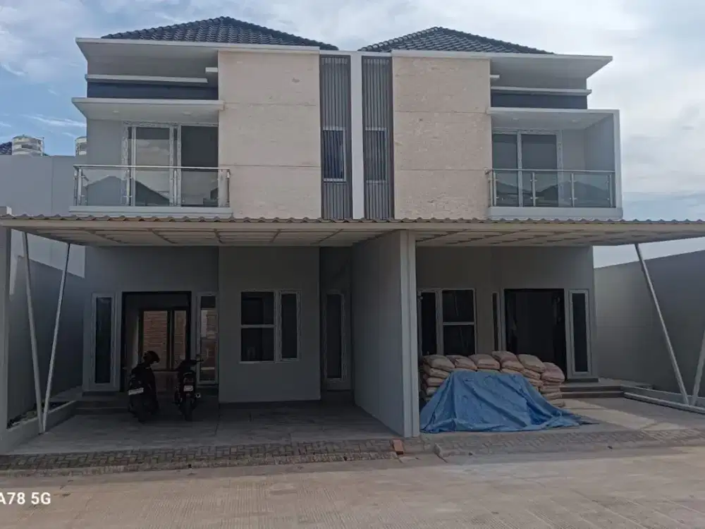 DIJUAL RUMAH MEWAH THE ROYAL RESORT PALEMBANG