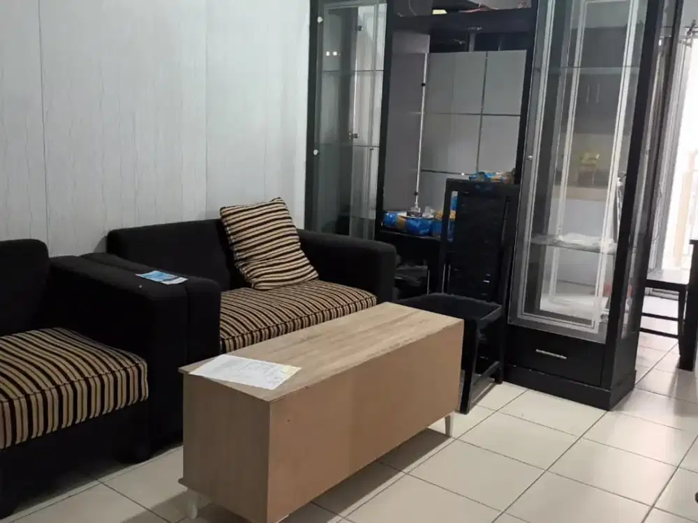 Disewakan Mediterania Garden Residence 2 Type 3 Bedrooms Low Floor di Tanjung Duren Jakarta Barat