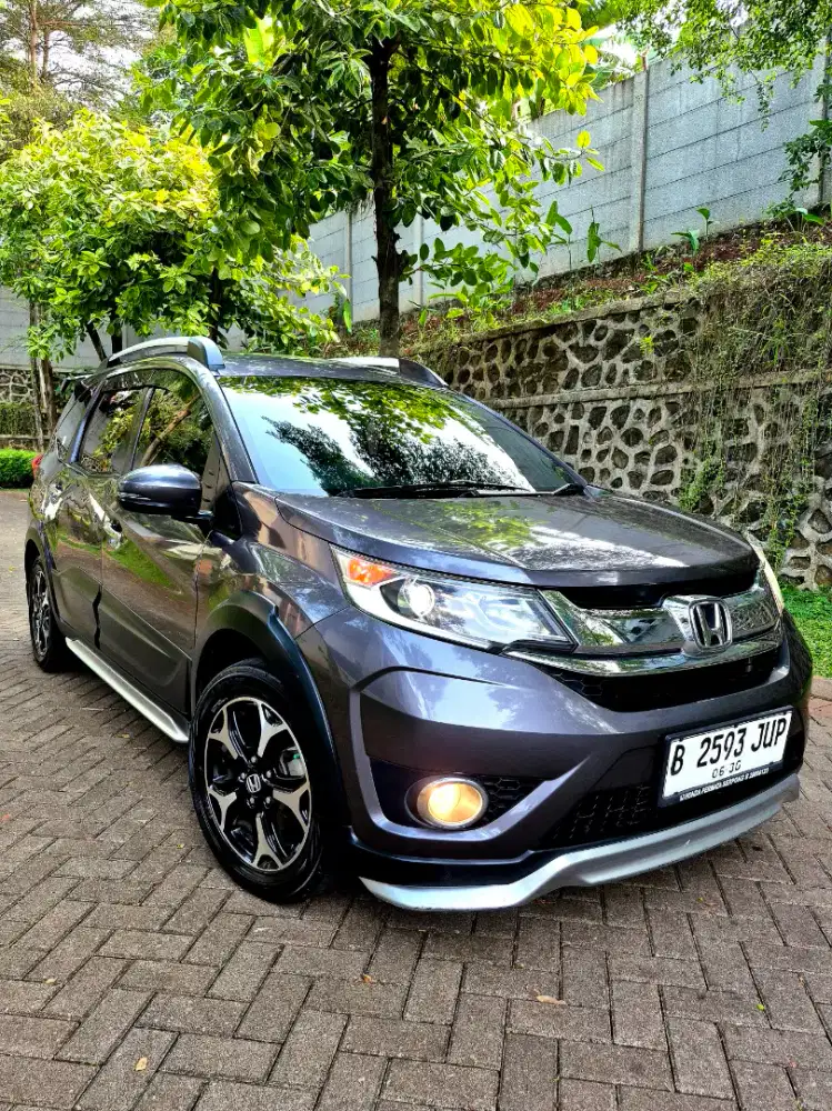 Honda BR-V E Prestige Automatic 2018 Mulus Terawat