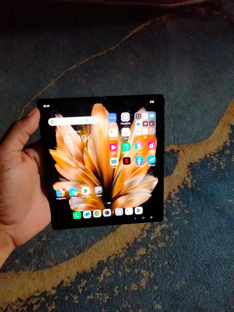 Vivo X Fold3 Pro Ram 16/512 Gb Unit Only Resmi TT Hp Lain