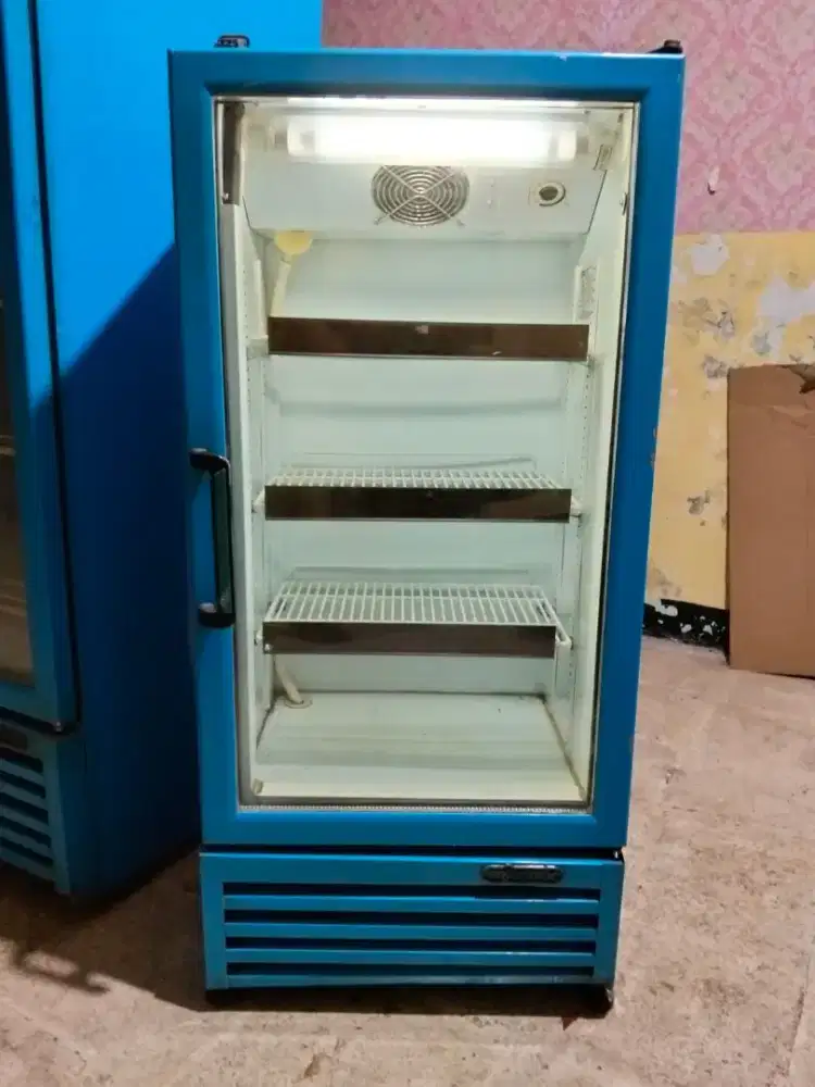 Showcase Frigorex 150 Liter Orisinil