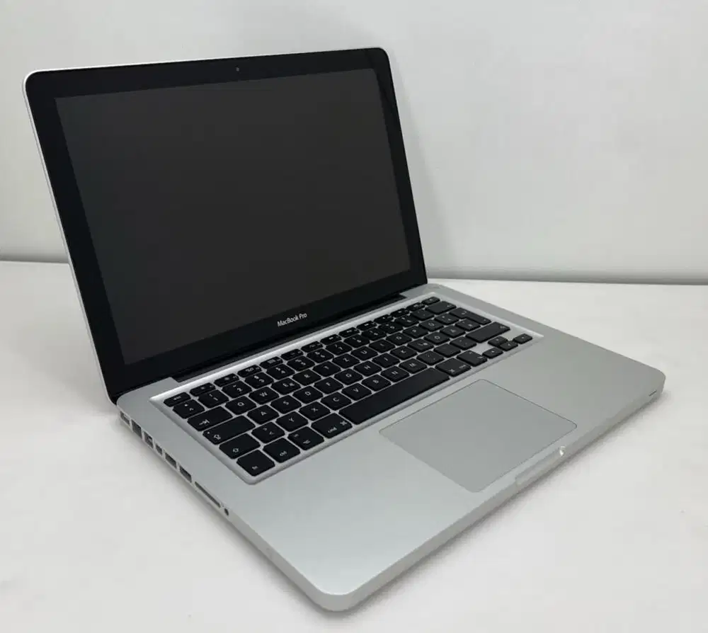 Apple MacBook Pro 13 + charger original