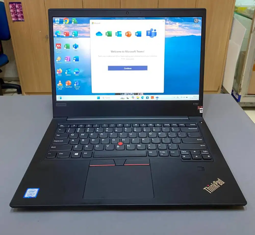 LEN0V0 THINKPAD E490 CORE I3 GEN 8 RAM 4GB HDD 500GB