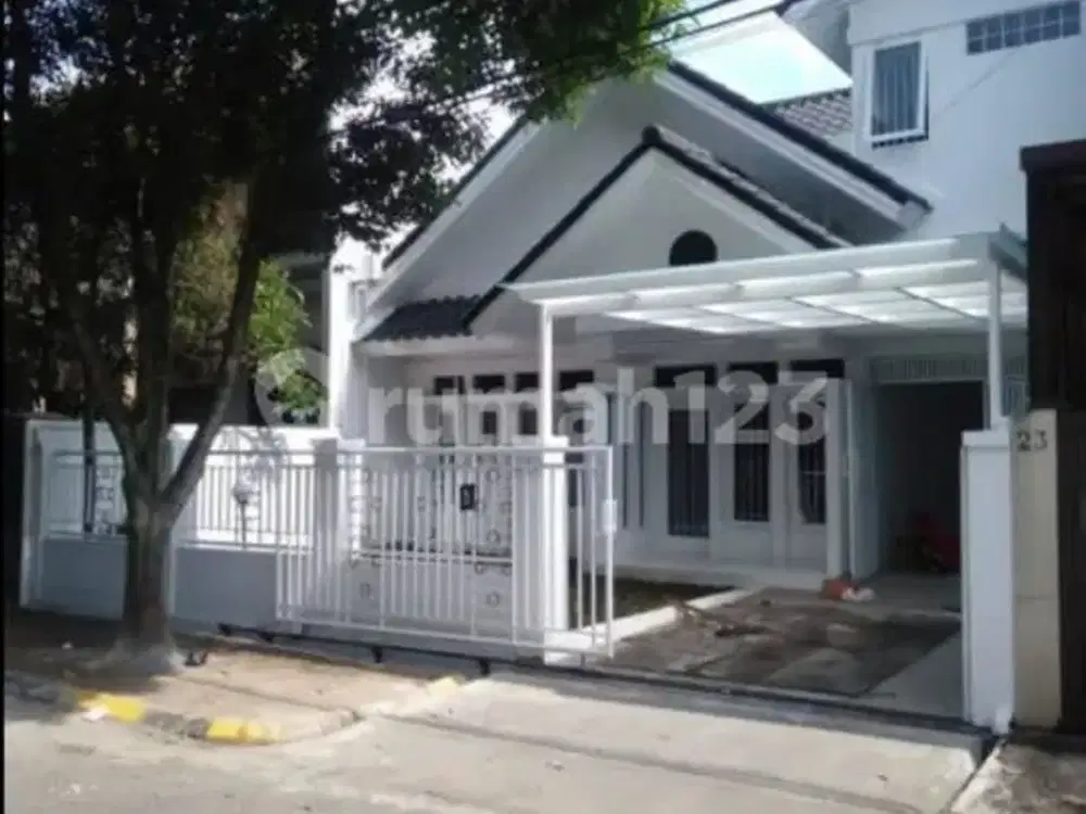 Rumah 2 Lantai Bagus di Batununggal, Bandung