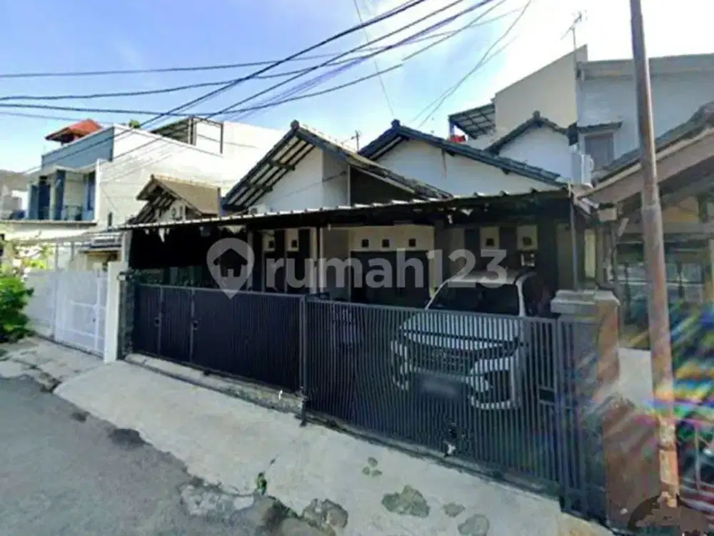 Rumah Terawat Siap Huni di Perum One Get Sauyunan Cibaduyut