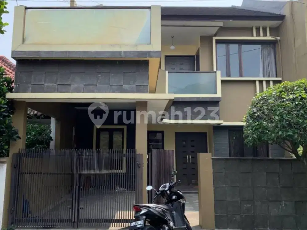 Rumah Bagus 2 Lantai Minimalis Modern Batununggal Indah Bandung