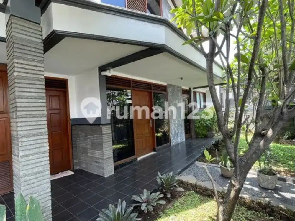 Dijual Rumah Terawat Siap Huni di Suryalaya Cijagra Buah Batu