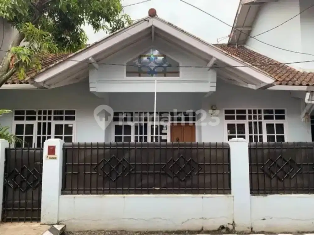 Rumah Murah Terawat di Margahayu Raya Dekat Metro Bandung