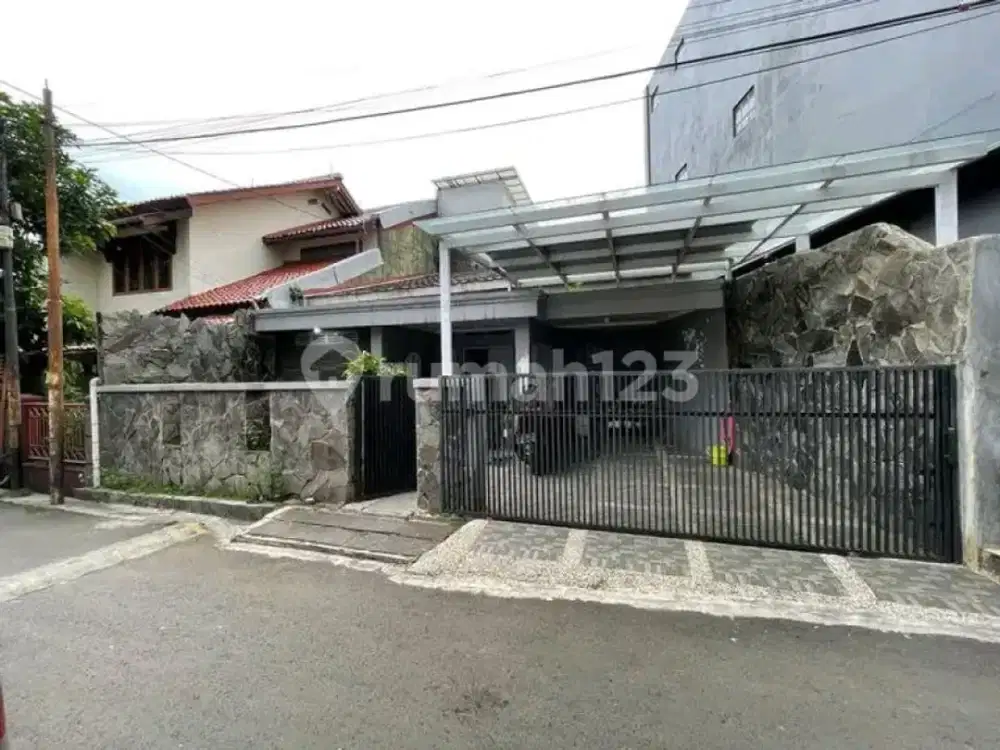 Dijual Murah Rumah Bagus Siap Huni di Regol Sriwijaya Bandung