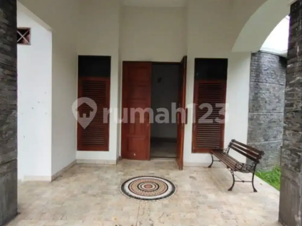 Rumah Strategis Siap Huni Setra Indah Bandung