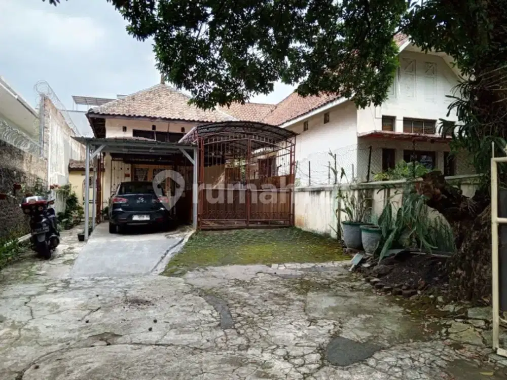 Dijual Murah Rumah di Mainroad Gatot Subroto Burangrang Bandung