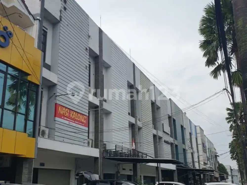 Ruko Murah 3 Lantai Lokasi Strategis Batununggal Indah Raya