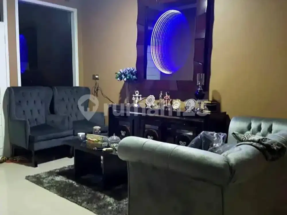 Rumah 2,5 Lantai Siap Huni di Antapani Bandung