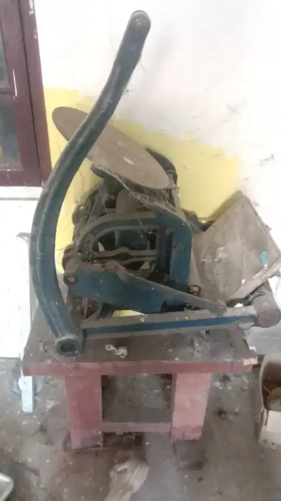 Letter Press Old - KOLEKTOR